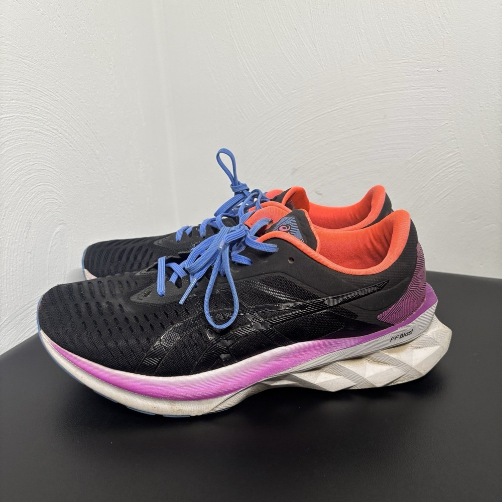 ASICS Novablast Black 1012A584-001 Women's Sz 9.5 Running Shoes Athletic Sneaker